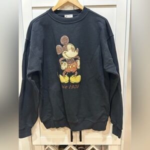Disney Vintage Womens Large  Mickey Mouse Sweater